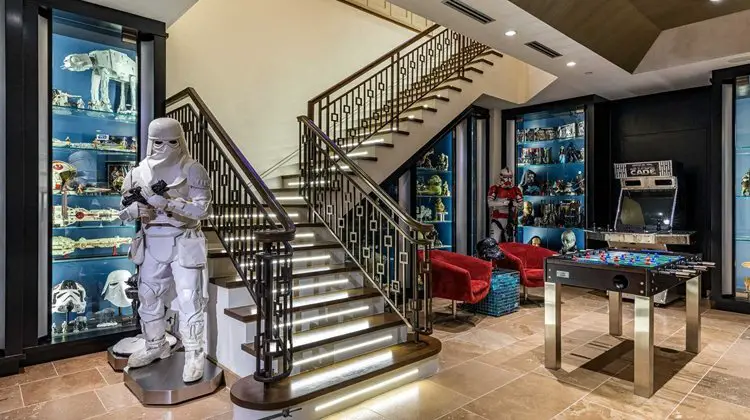 Star-Wars Themed Mansion